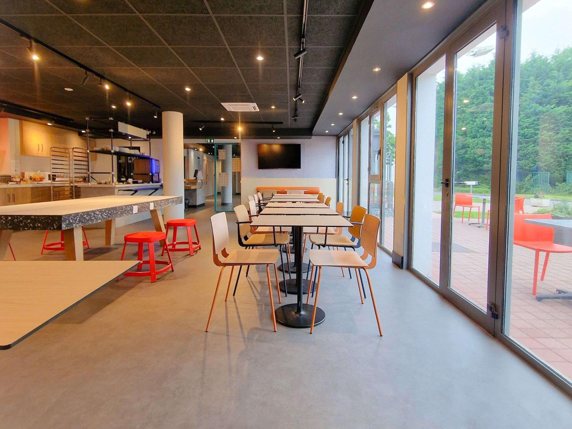 Hotel Ibis Budget Lille En Baroeul